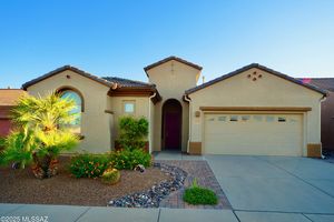 2075 W DEMETRIE CANYON DR, GREEN VALLEY, AZ