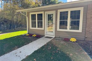 280 BERWICK CT A, RIDGE, NY