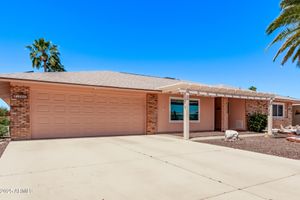 17642 N WHISPERING OAKS DR, SUN CITY WEST, AZ