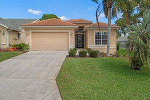9226 PENELOPE DR, WEEKI WACHEE, FL