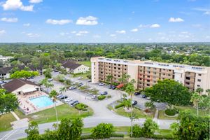 7770 TAHITI LN APT 405, LAKE WORTH, FL
