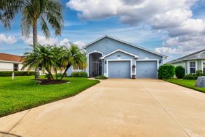 5717 ILLUMINATION LN, LEESBURG, FL