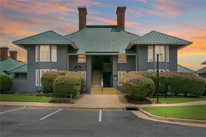 424 ANDERSONS ORDINARY, WILLIAMSBURG, VA