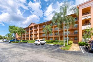 571 SW 142ND AVE 209O, PEMBROKE PINES, FL