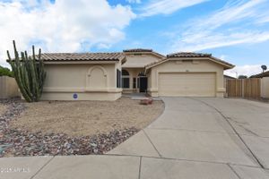17865 N DESERT FLOWER TRL, SURPRISE, AZ