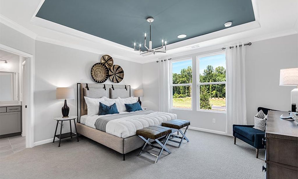 Model Master Bedroom