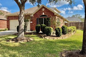 1407 CAPRI PLACE LN, PEARLAND, TX