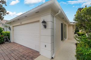 7641 QUINTO DR, SARASOTA, FL