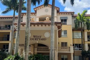 16101 EMERALD ESTATES DR APT 143, WESTON, FL