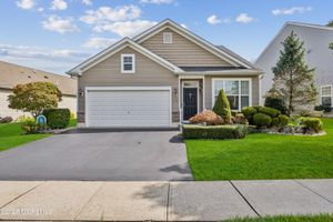 193 WINTERGREEN DR, MANALAPAN, NJ