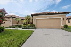 226 SHELL FALLS DR, APOLLO BEACH, FL