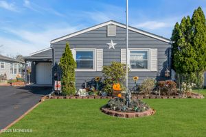 3 MIRAMAR CT, TOMS RIVER, NJ