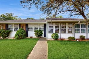 377 WOODBRIDGE DR UNIT C, RIDGE, NY