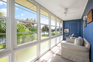 40 VISTA GARDENS TRL APT 202, VERO BEACH, FL