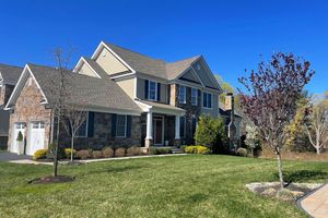23 STRATFORD LN # 483, HOLMDEL, NJ