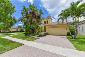 9724 VIA GRANDEZZA, WELLINGTON, FL