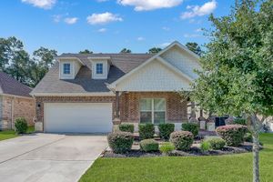 12121 CREEKSIDE VILLAS CT, CONROE, TX