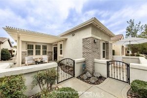 8199 CARNOUSTIE AVE, HEMET, CA