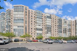 19355 CYPRESS RIDGE TER 903, LEESBURG, VA
