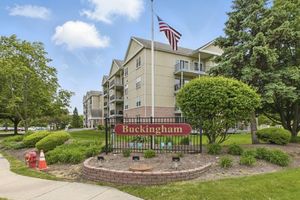 13750 BRISTLECONE DR APT 207, PLAINFIELD, IL
