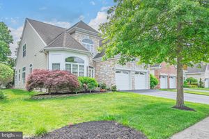 6 LEWIS DR, MAYS LANDING, NJ