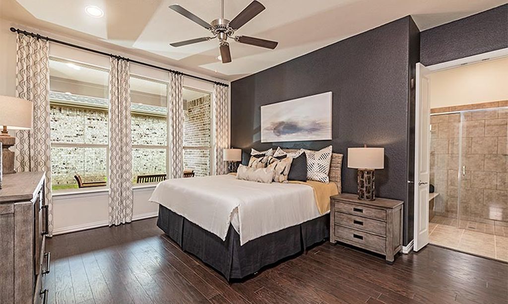 Model Master Bedroom