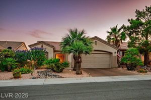 499 EAGLE VISTA DR, HENDERSON, NV