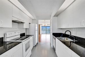 12750 SW 15TH ST 411D, PEMBROKE PINES, FL