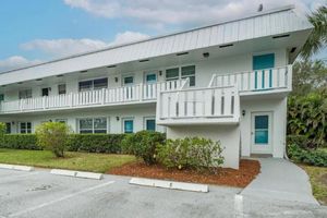 2929 SE OCEAN BLVD 122-4, STUART, FL