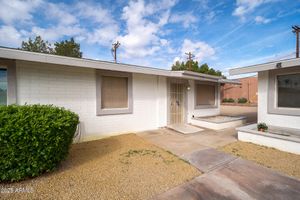 10620 W OAKMONT DR, SUN CITY, AZ