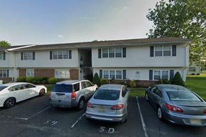 5 TEXAS CT B, MATAWAN, NJ