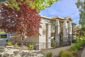 2988 SAKLAN INDIAN DR, WALNUT CREEK, CA