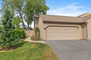 830 OAK HILL RD, LAKE BARRINGTON, IL