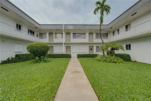 3280 CYNTHIA LN APT 205, LAKE WORTH, FL