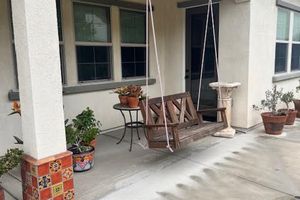 11145 FOURLEAF CT, CORONA, CA