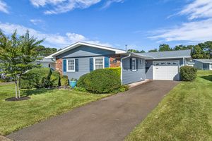 41 BASER LN, BRICK, NJ