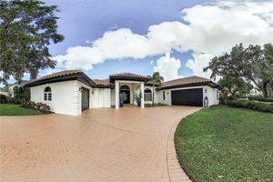 3311 CREEKVIEW DR, BONITA SPRINGS, FL