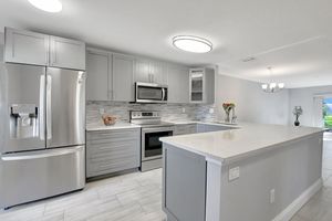 8734 CHEVY CHASE DR, BOCA RATON, FL