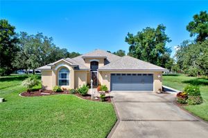 3016 OAKHILL DR, AVON PARK, FL