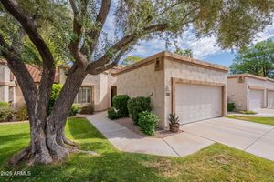 9128 W KIMBERLY WAY, PEORIA, AZ