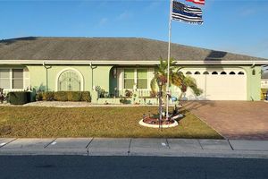 906 BLUEWATER DR, SUN CITY CENTER, FL