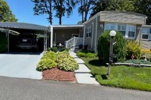 1661-291 OLD COUNTRY 291, RIVERHEAD, NY