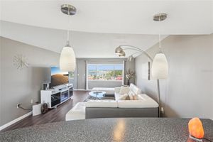 4725 COVE CIR APT 604, SAINT PETERSBURG, FL