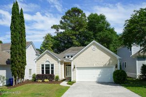 8502 HAMMOCK DUNES DR, WILMINGTON, NC
