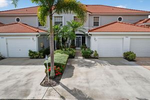 7660 SPRINGWATER PL 102, BOYNTON BEACH, FL