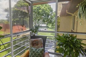 12022 W GREENWAY DR APT 204, ROYAL PALM BEACH, FL
