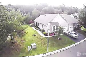 9B MELBORN DR # 9B, MONROE, NJ