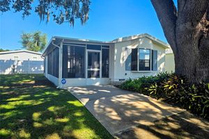 615 COTTAGE PARK LN, LEESBURG, FL