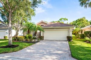 8247 PLAYA DEL SUR BLVD, LAKE WORTH, FL