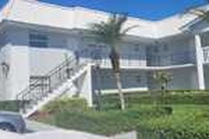 19 COLONIAL CLUB DR 200, BOYNTON BEACH, FL